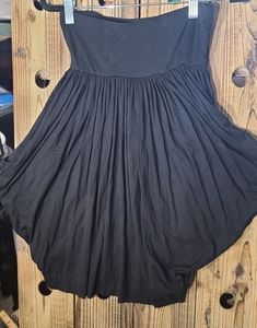 Forever 21 knee length skirt black size small